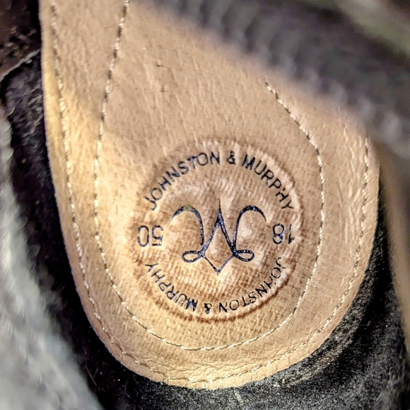 Johnston and Murphy Stylish High Black Studded Boot size 7M - Picture 14 of 16